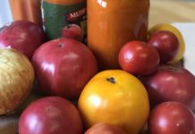 Fresh Tomato Sauce in the Instant Pot